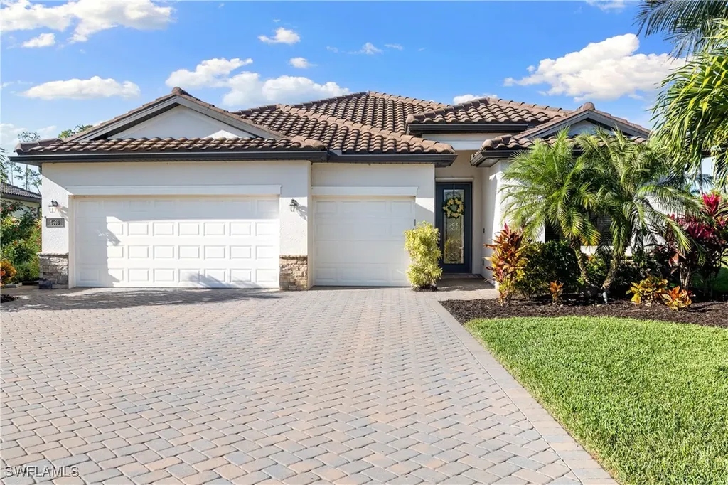 4698 Abaca Circle Naples FL 34119