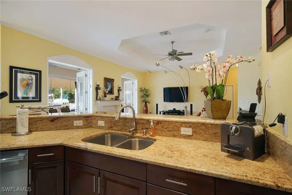 3730 SE 18th Place Cape Coral FL 33904