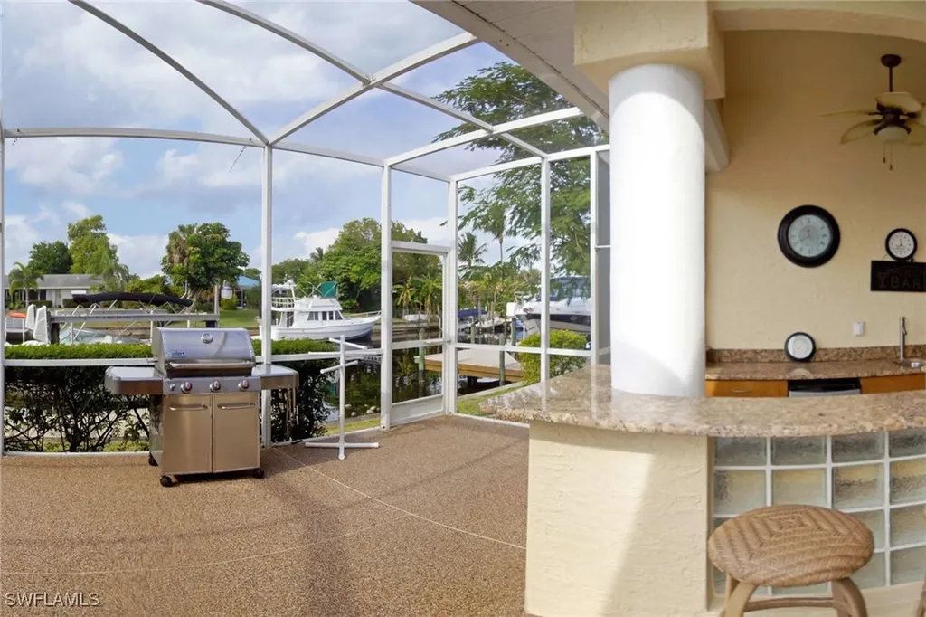 3730 SE 18th Place Cape Coral FL 33904