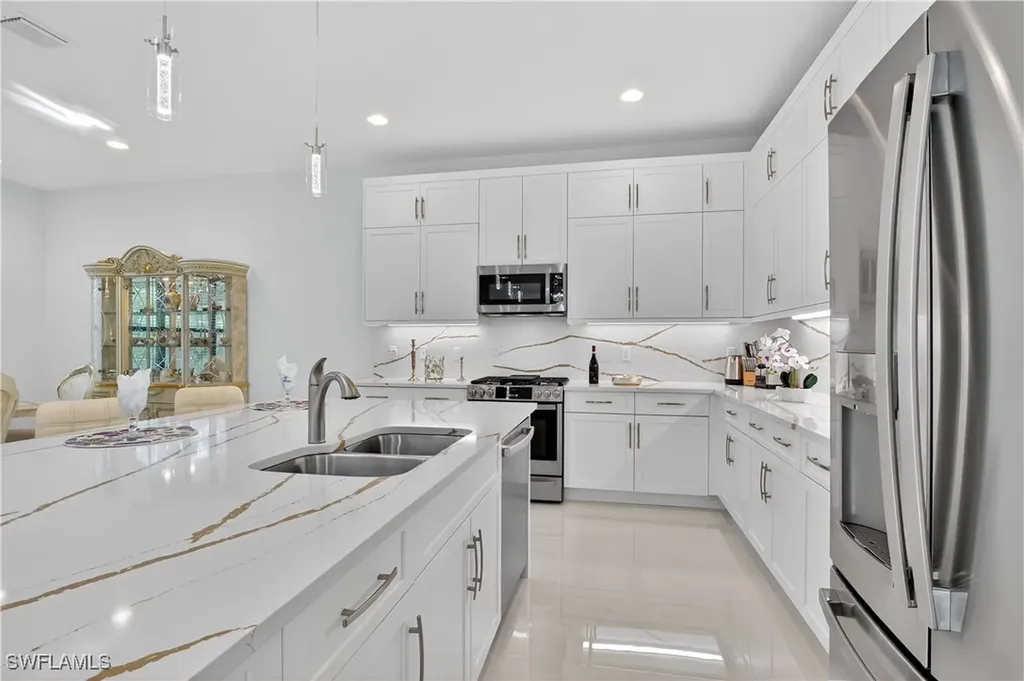 20908 Thistle Leaf Lane Estero FL 33928