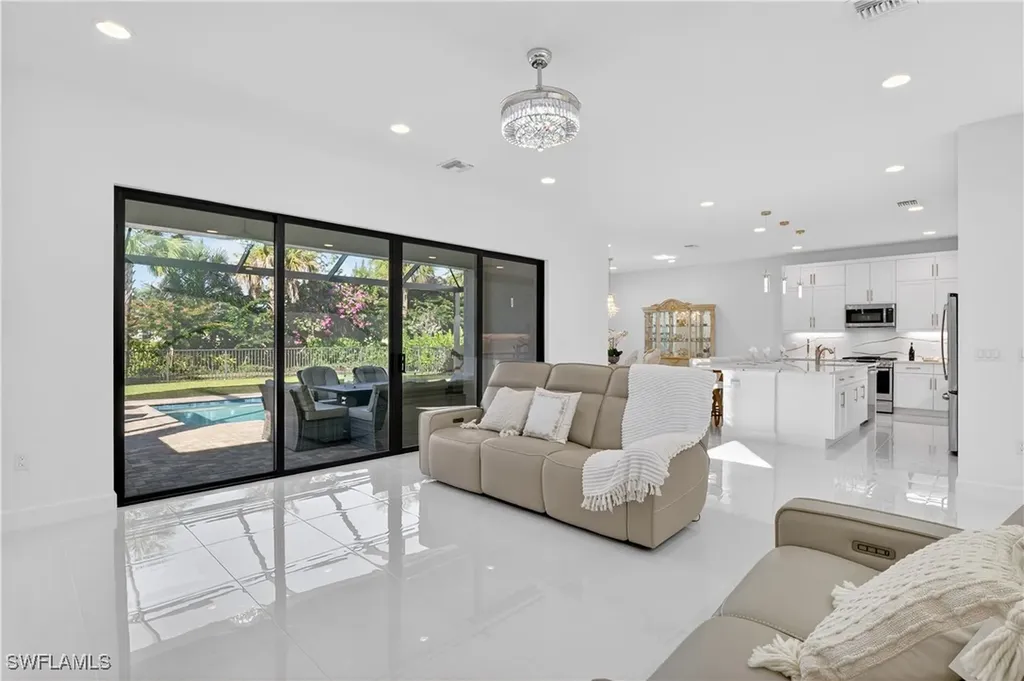 20908 Thistle Leaf Lane Estero FL 33928