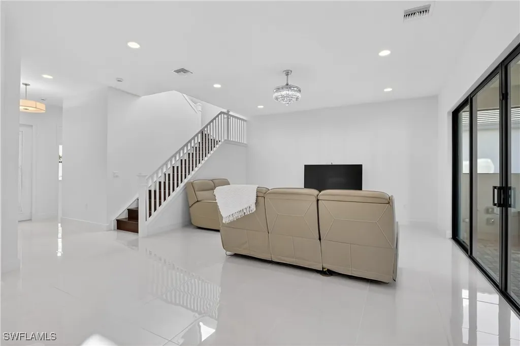 20908 Thistle Leaf Lane Estero FL 33928