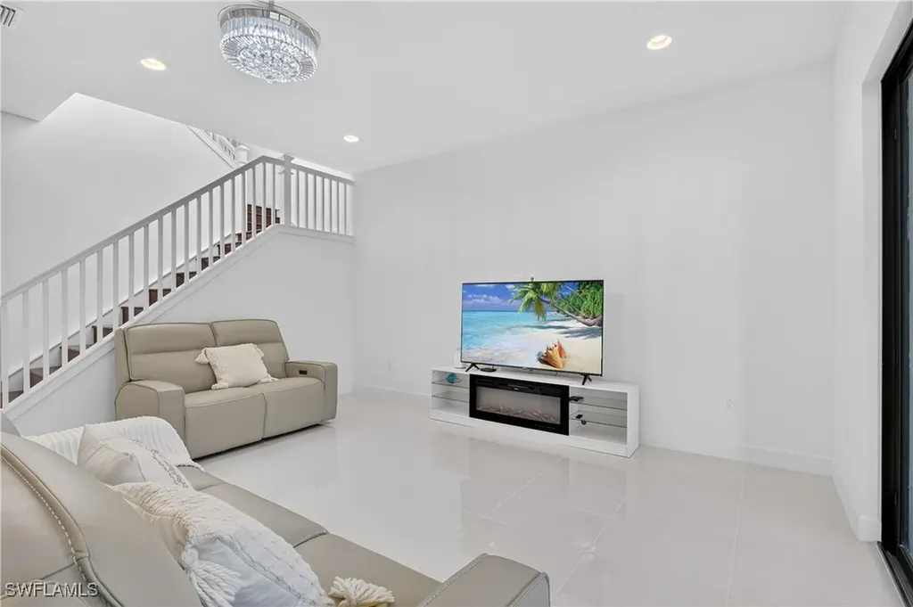 20908 Thistle Leaf Lane Estero FL 33928