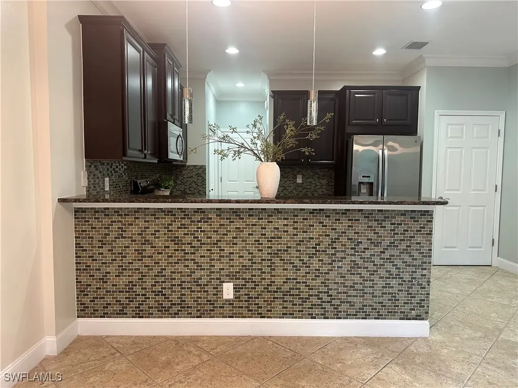 15282 Summit Place Circle Naples FL 34119