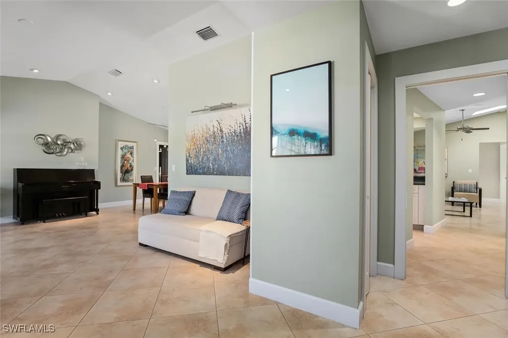 9977 Treasure Cay Lane Bonita Springs FL 34135