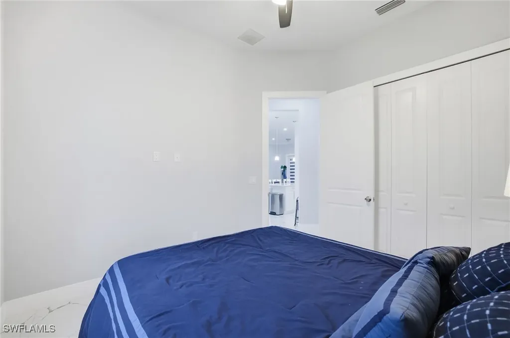 2842 8th Avenue NE Naples FL 34120