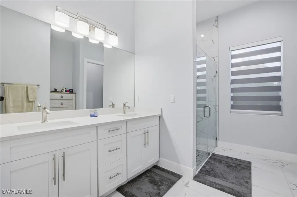 2842 8th Avenue NE Naples FL 34120
