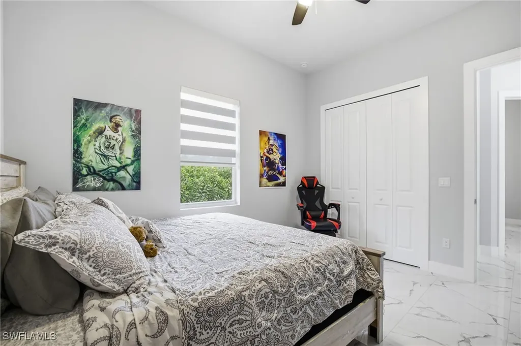 2842 8th Avenue NE Naples FL 34120