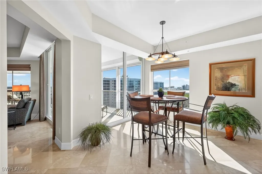 295 Grande Way Naples FL 34110