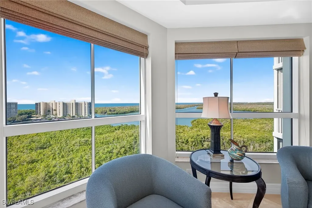 295 Grande Way Naples FL 34110