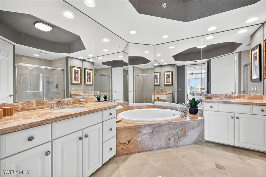 295 Grande Way Naples FL 34110