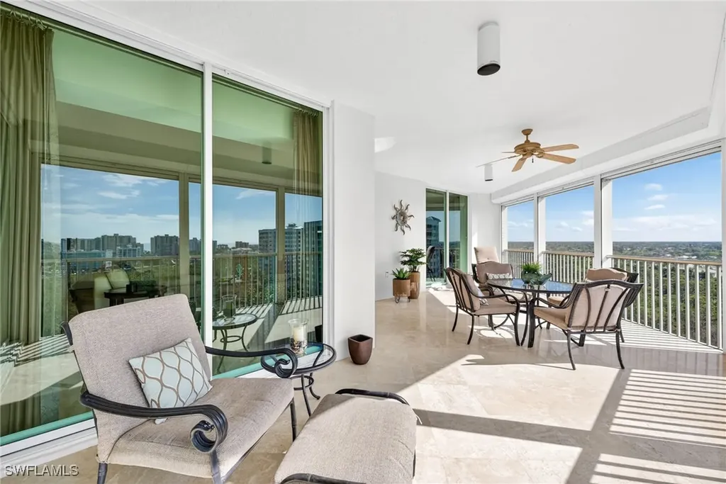 295 Grande Way Naples FL 34110