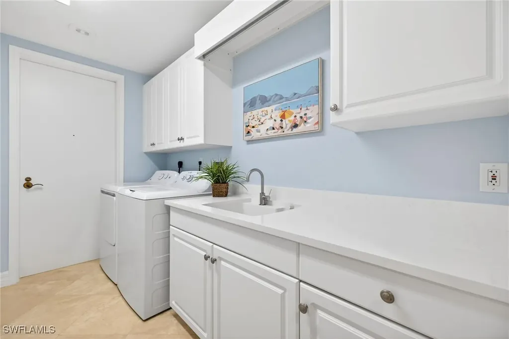 295 Grande Way Naples FL 34110