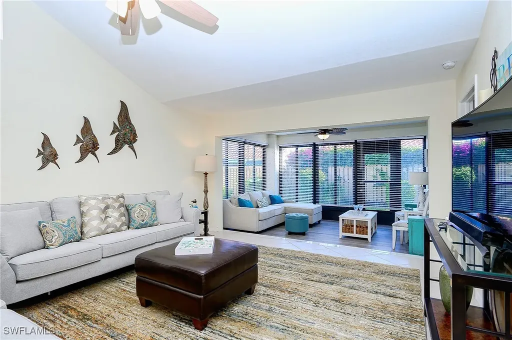 833 Reef Point Circle Naples FL 34108