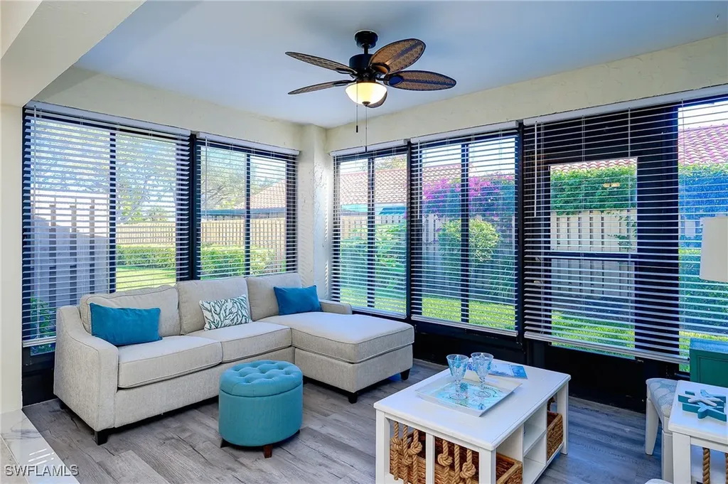 833 Reef Point Circle Naples FL 34108