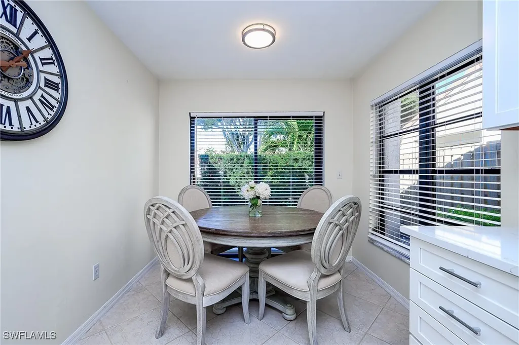 833 Reef Point Circle Naples FL 34108