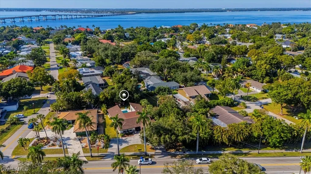 4310 Mcgregor Boulevard Fort Myers FL 33901