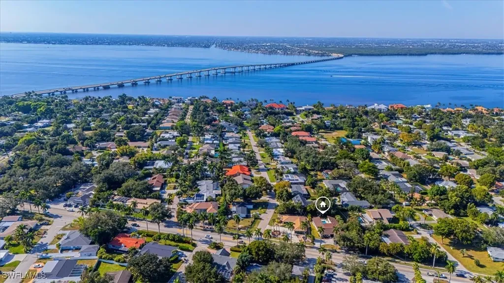 4310 Mcgregor Boulevard Fort Myers FL 33901
