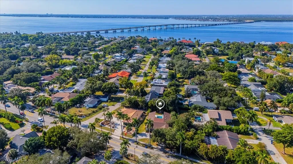 4310 Mcgregor Boulevard Fort Myers FL 33901