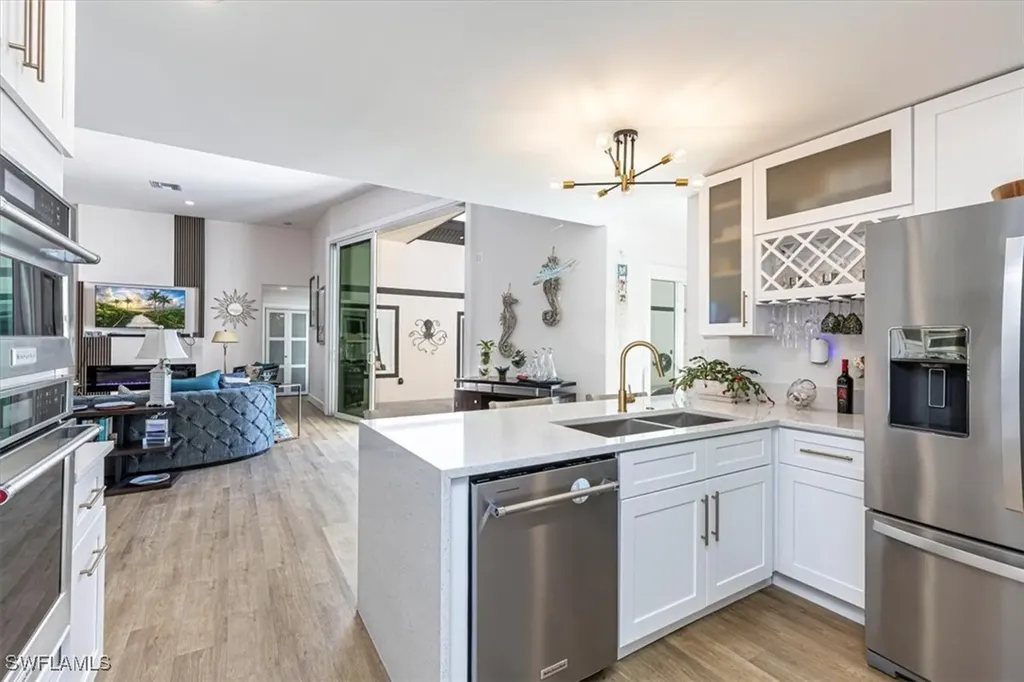4310 Mcgregor Boulevard Fort Myers FL 33901