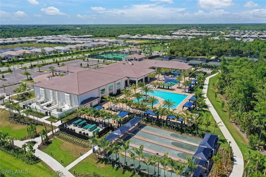 12456 Violet Lane Naples FL 34120