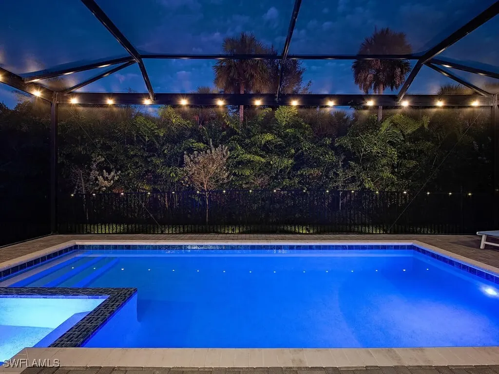 12456 Violet Lane Naples FL 34120