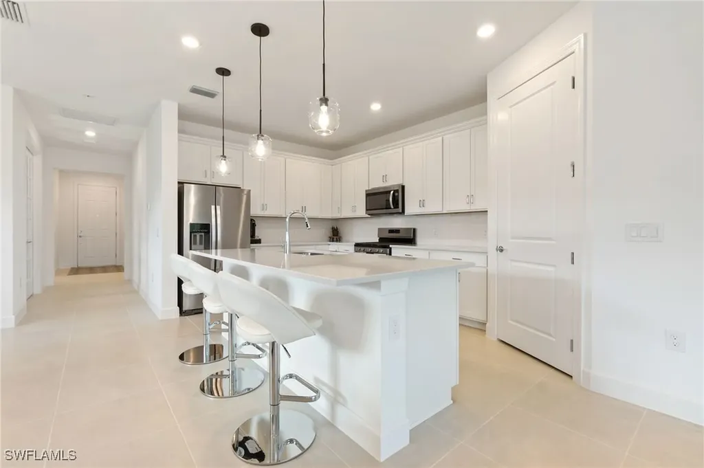 10494 Ventana Lane Naples FL 34120