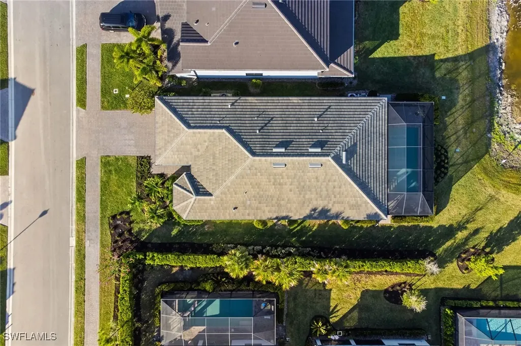 10494 Ventana Lane Naples FL 34120