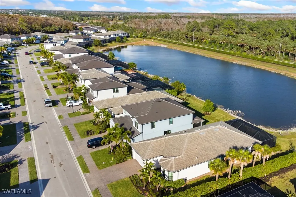 10494 Ventana Lane Naples FL 34120
