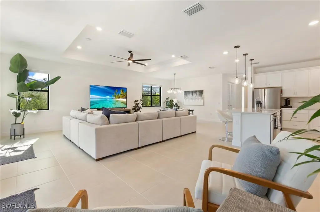 10494 Ventana Lane Naples FL 34120