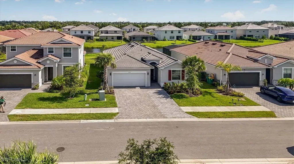 2581 Kona Way Naples FL 34120
