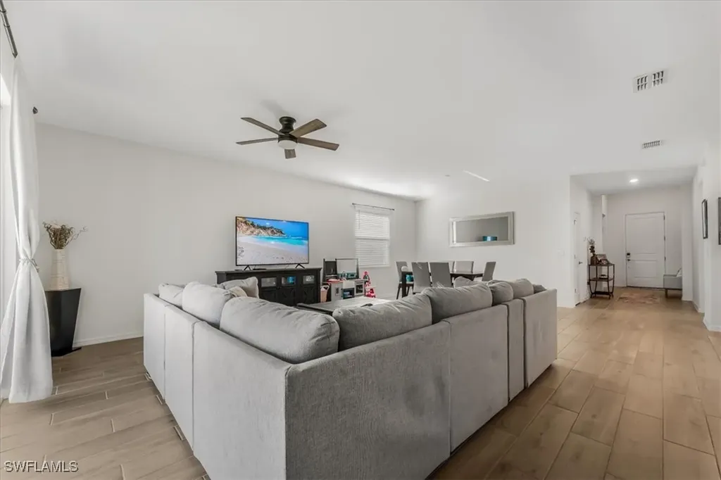 2581 Kona Way Naples FL 34120