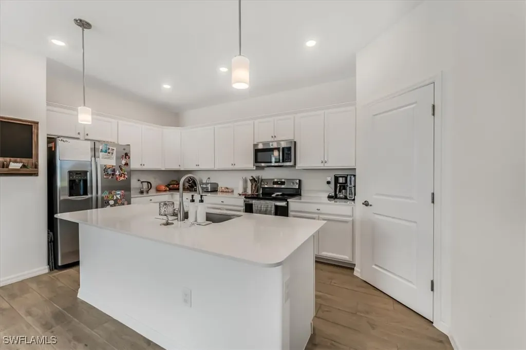 2581 Kona Way Naples FL 34120
