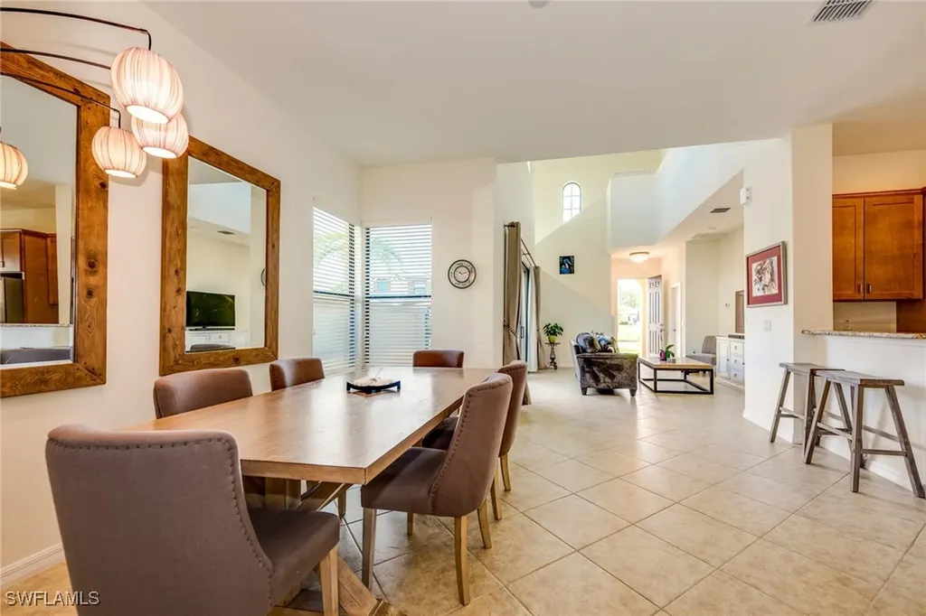 1308 Kendari Terrace Naples FL 34113