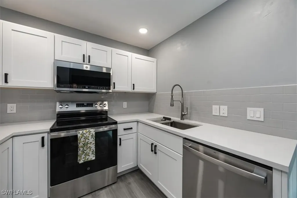 13405 Fox Chapel Court Fort Myers FL 33919