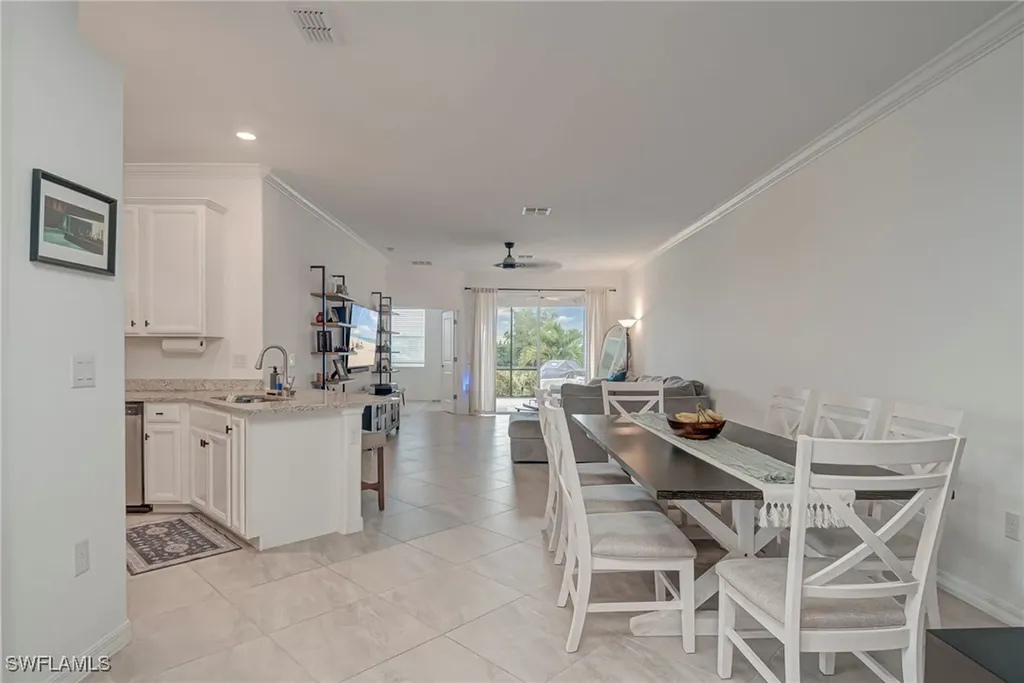 1692 Alameda Drive Naples FL 34120