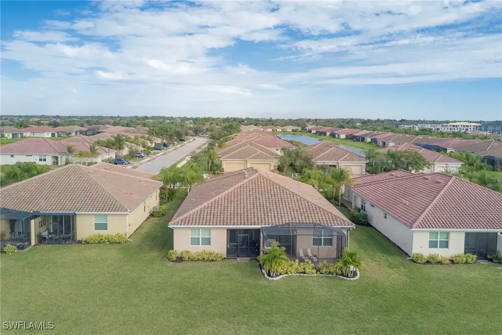 1692 Alameda Drive Naples FL 34120