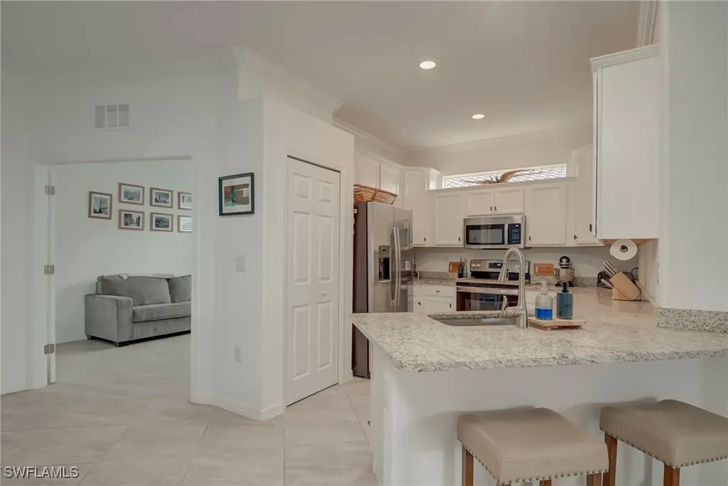 1692 Alameda Drive Naples FL 34120