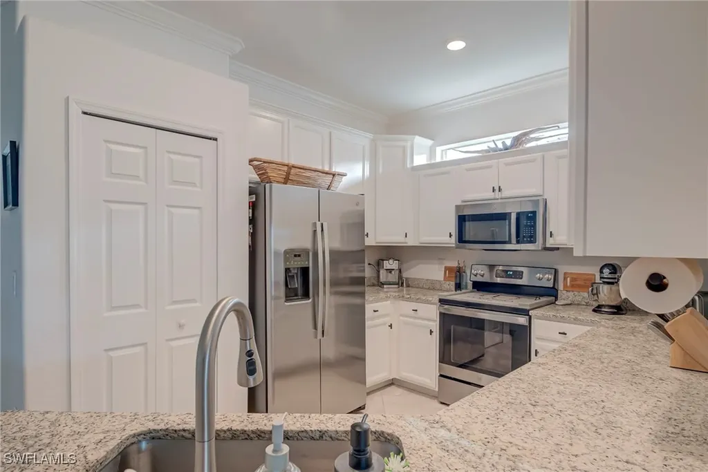 1692 Alameda Drive Naples FL 34120
