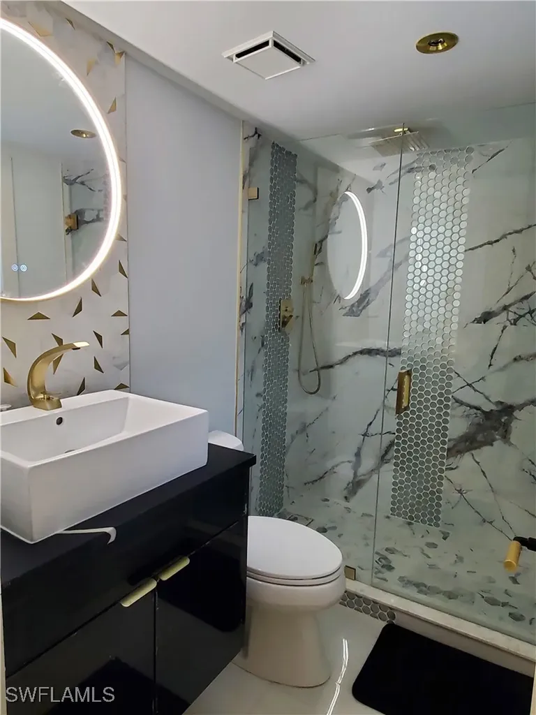 975 9th Avenue S Naples FL 34102