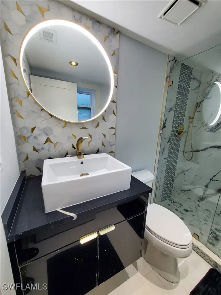 975 9th Avenue S Naples FL 34102
