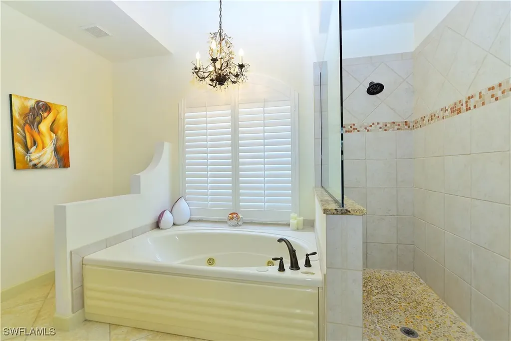 634 Soliel Drive Naples FL 34110