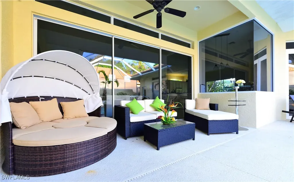 634 Soliel Drive Naples FL 34110