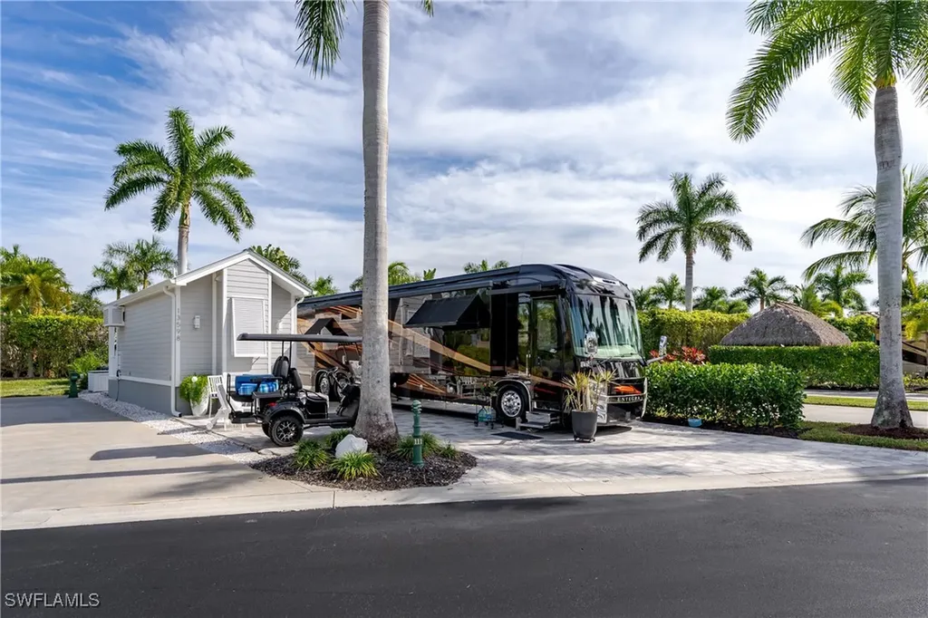 13598 Snapper Lane Naples FL 34114