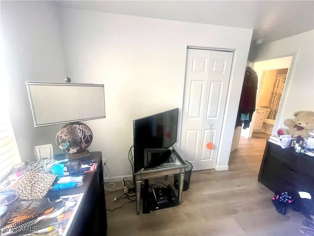 1339 5th Avenue N Naples FL 34102