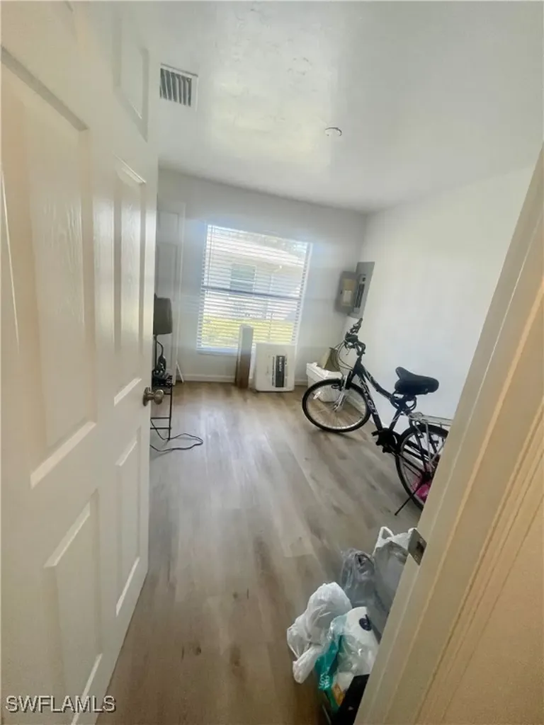 1339 5th Avenue N Naples FL 34102