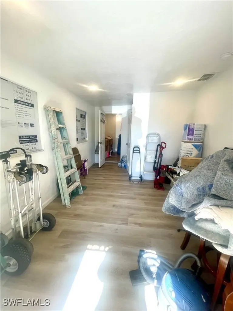 1339 5th Avenue N Naples FL 34102