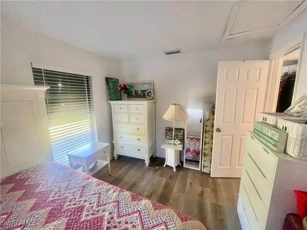 1339 5th Avenue N Naples FL 34102