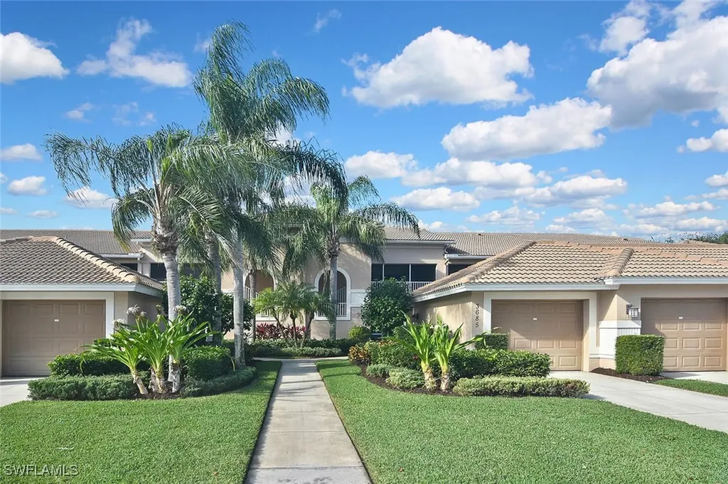 3685 Buttonwood Way Naples FL 34112