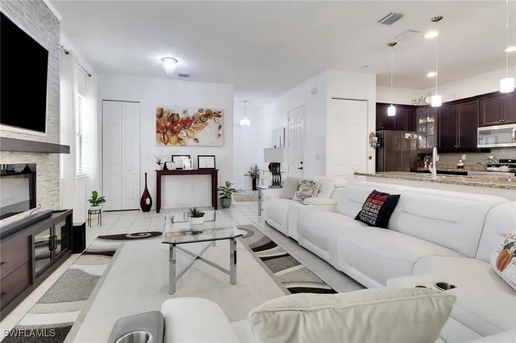 5377 Brin Way Ave Maria FL 34142